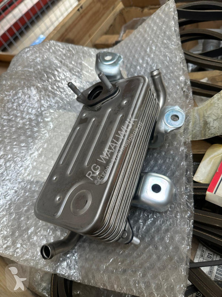 قطع غيار الآليات الثقيلة Mitsubishi Fuso,...