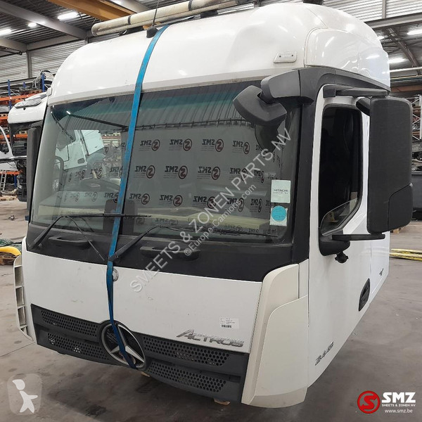 Piese camioane Mercedes Occ cabine RHD Mercedes