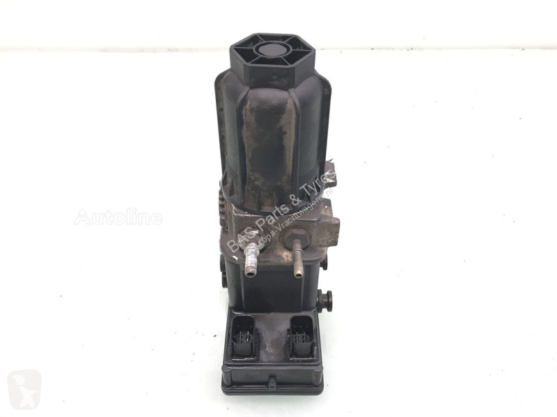 قطع غيار الآليات الثقيلة Mercedes Adblue pomp...