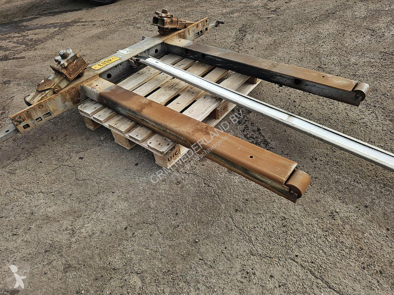 قطع غيار الآليات الثقيلة Van Hool FRONT SLIDING...