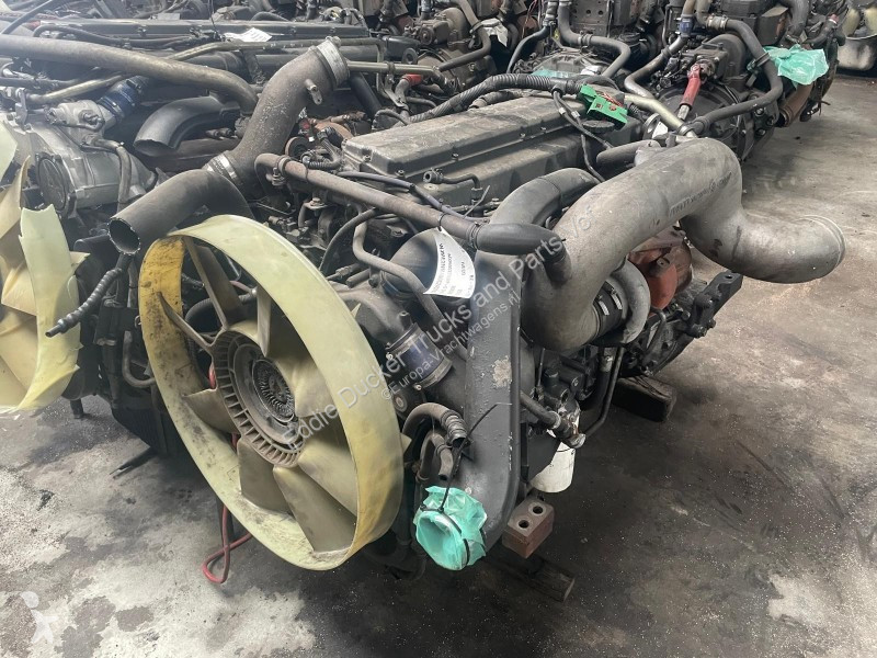 قطع غيار الآليات الثقيلة Iveco 504373462...
