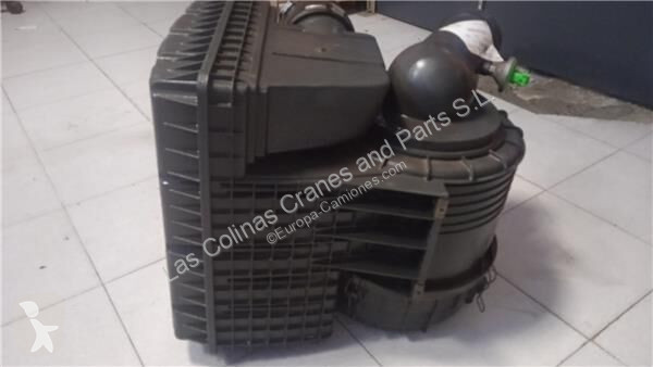 قطع غيار الآليات الثقيلة Iveco Filtre à air...