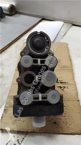 قطع غيار الآليات الثقيلة Iveco Soupape...