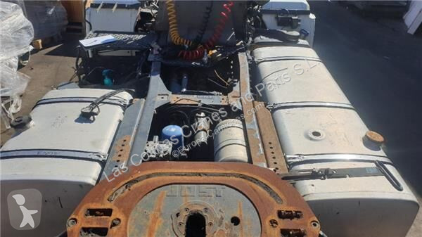 قطع غيار الآليات الثقيلة Iveco Sellette...