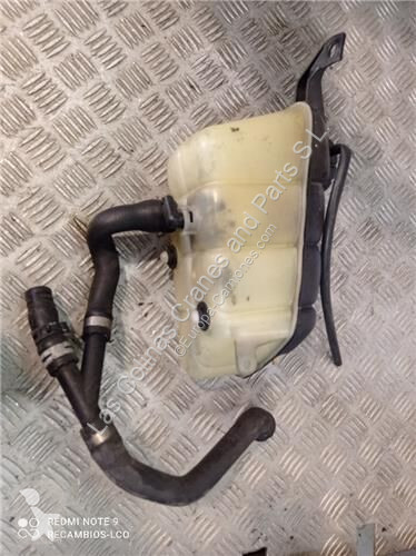 قطع غيار الآليات الثقيلة Mercedes Réservoir...