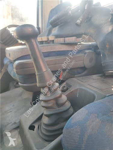 قطع غيار الآليات الثقيلة Iveco Levier de...