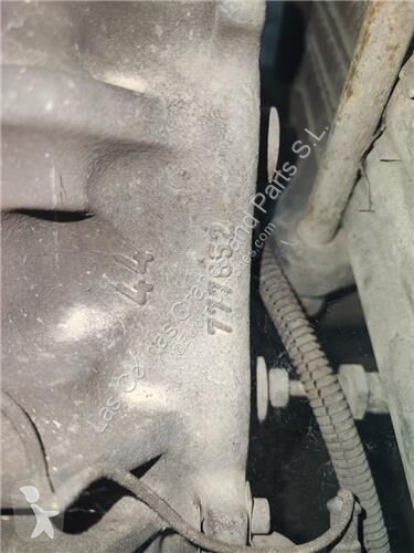 قطع غيار الآليات الثقيلة Renault Étrier de...