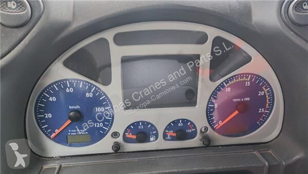 قطع غيار الآليات الثقيلة Iveco Tableau de bord...