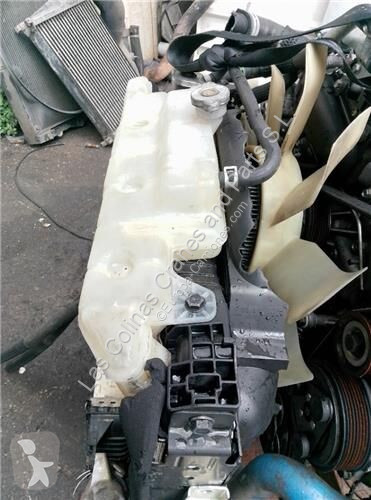 قطع غيار الآليات الثقيلة Nissan Réservoir...