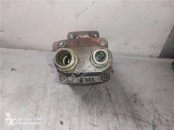 قطع غيار الآليات الثقيلة Mercedes Pompe...