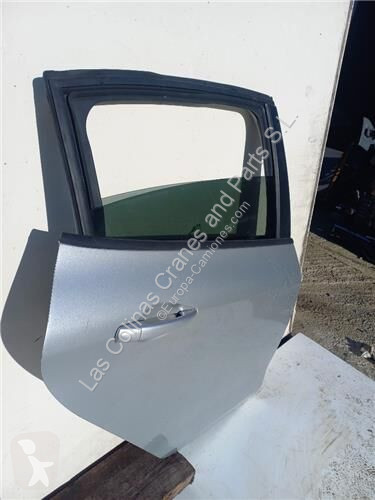 قطع غيار الآليات الثقيلة Peugeot Porte...
