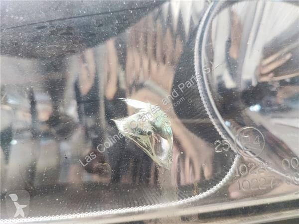 قطع غيار الآليات الثقيلة Mercedes Phare...