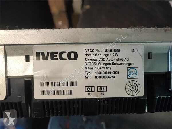 Iveco Tableau de bord 504101675 pour camion...