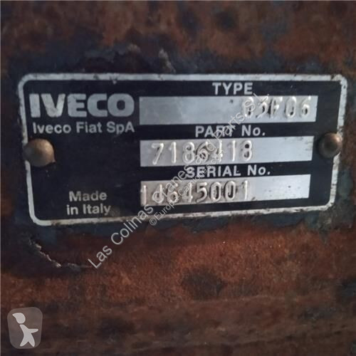قطع غيار الآليات الثقيلة Iveco Essieu arrière...