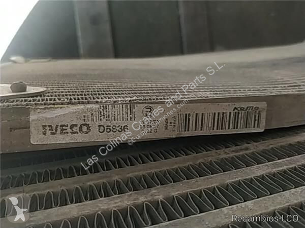 قطع غيار الآليات الثقيلة Iveco Radiateur de...