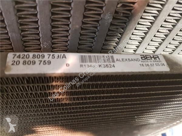 قطع غيار الآليات الثقيلة Volvo Radiateur de...