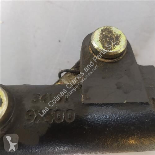 قطع غيار الآليات الثقيلة Nissan Biellette de...