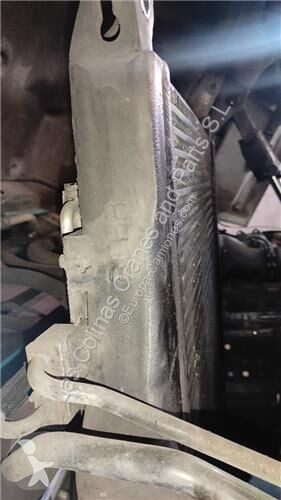 قطع غيار الآليات الثقيلة Iveco Radiateur de...