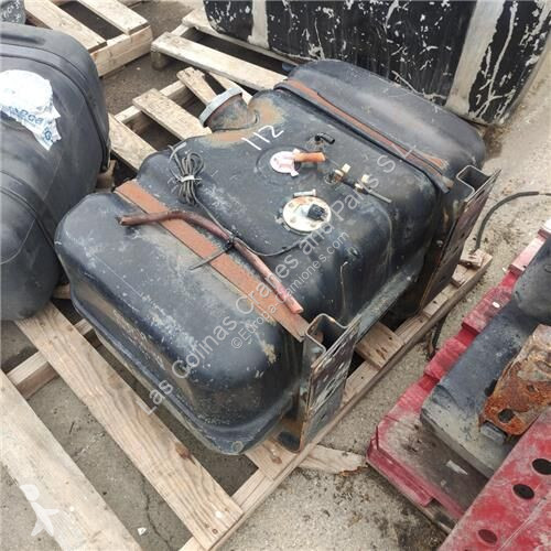 قطع غيار الآليات الثقيلة Isuzu Réservoir de...