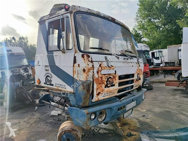 Teherautó-alkatrészek  Ressort à lames pour camion