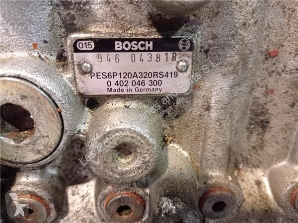 قطع غيار الآليات الثقيلة Renault Pompe...