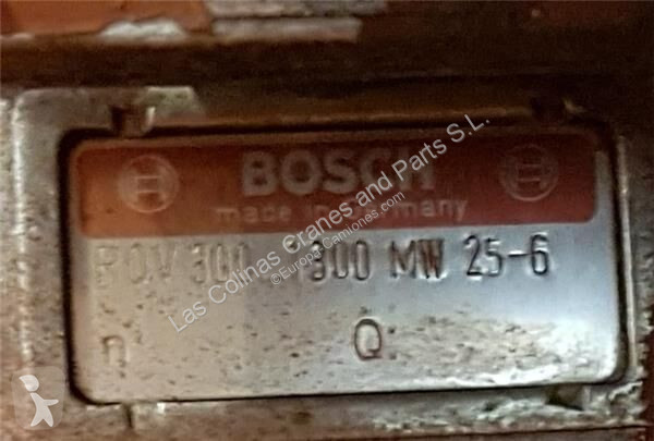 قطع غيار الآليات الثقيلة Renault Pompe...