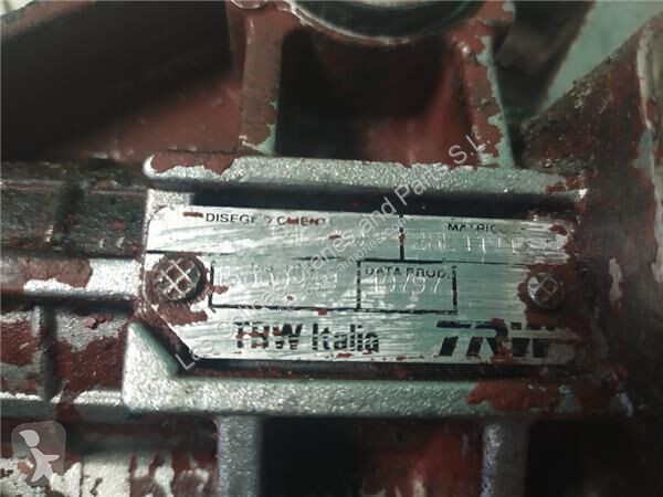 قطع غيار الآليات الثقيلة Iveco Direction...