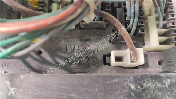 قطع غيار الآليات الثقيلة Iveco Fixations A 223...