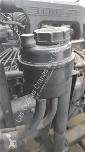 قطع غيار الآليات الثقيلة Nissan Réservoir de...