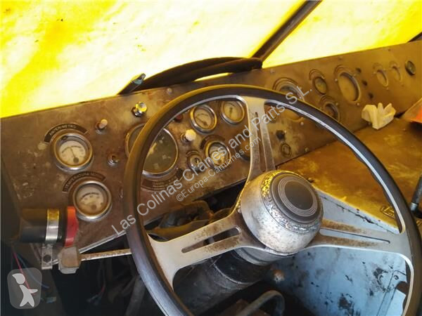 قطع غيار الآليات الثقيلة Luna Cabine  GC200...