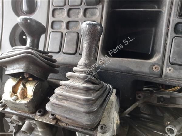 قطع غيار الآليات الثقيلة Scania evier de frein...