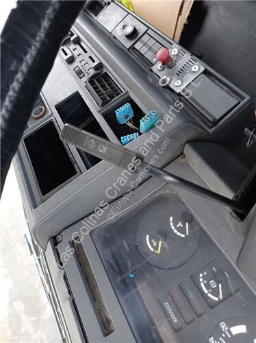 قطع غيار الآليات الثقيلة Renault Commutateur de...