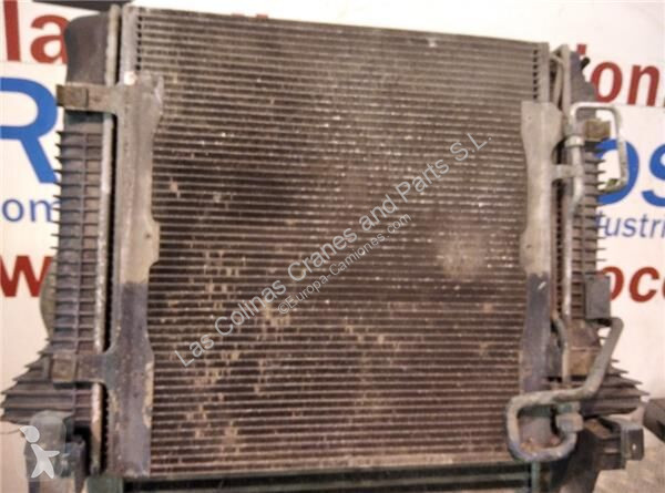 Pièces poids lourds Mercedes Radiateur de...