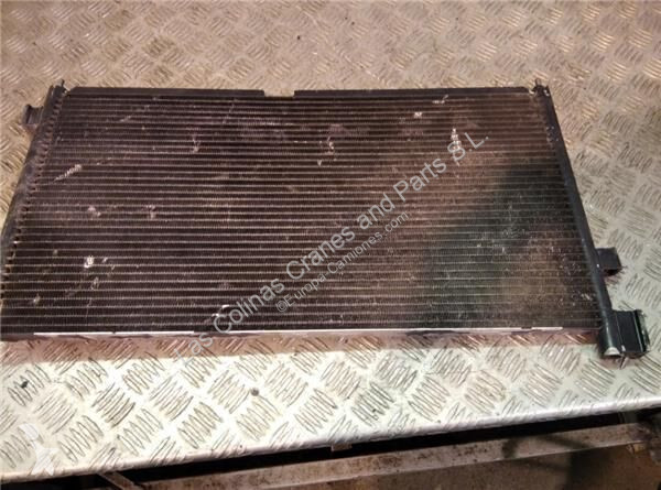 قطع غيار الآليات الثقيلة Volvo Radiateur de...