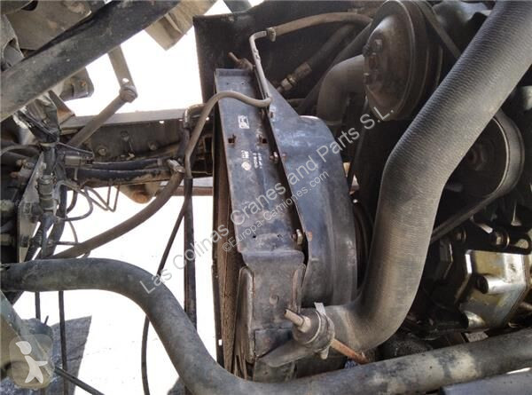 قطع غيار الآليات الثقيلة Nissan Radiateur de...