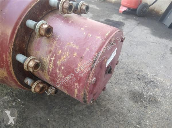 قطع غيار الآليات الثقيلة Iveco Moyeu 42118227...