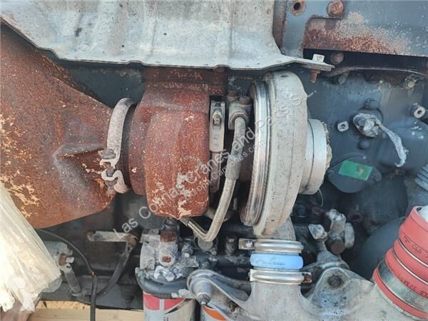قطع غيار الآليات الثقيلة Renault...