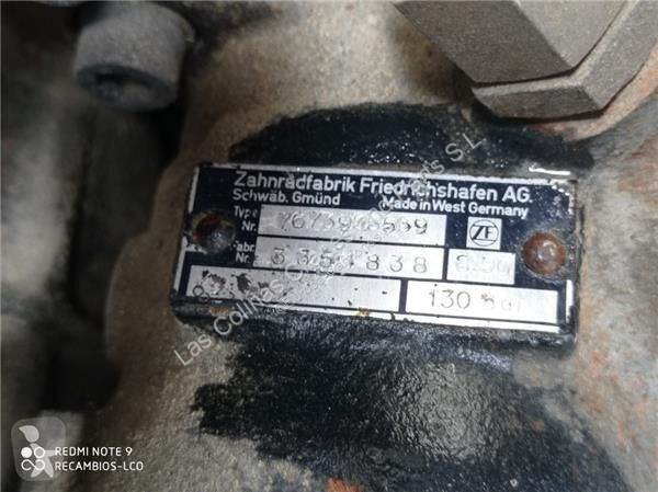 قطع غيار الآليات الثقيلة Nissan Pompe de...