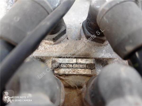 قطع غيار الآليات الثقيلة Iveco Maître-cylindre...