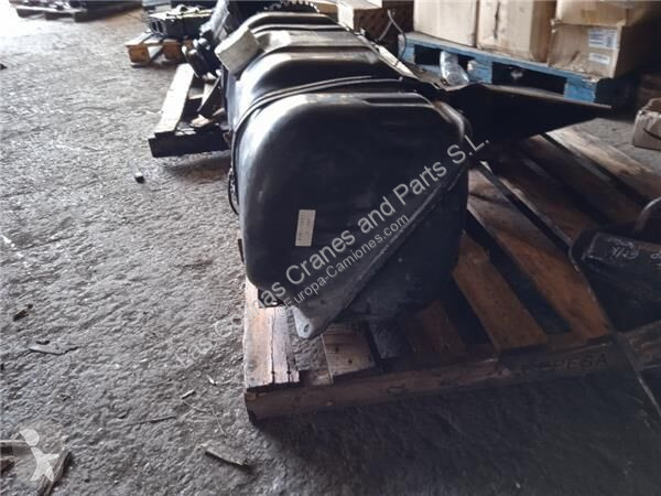 قطع غيار الآليات الثقيلة Isuzu Réservoir de...
