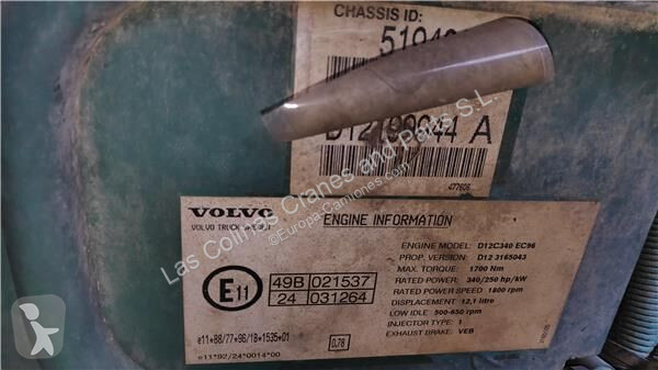 قطع غيار الآليات الثقيلة Volvo Moteur 8113423...