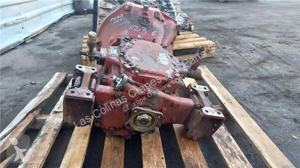 قطع غيار الآليات الثقيلة Iveco Boîte de...