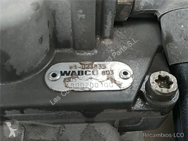 قطع غيار الآليات الثقيلة Iveco Maître-cylindre...