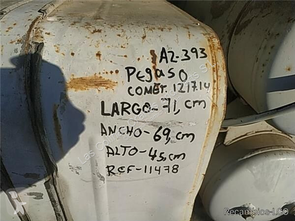 قطع غيار الآليات الثقيلة Pegaso Réservoir de...