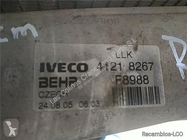 قطع غيار الآليات الثقيلة Iveco Refroidisseur...