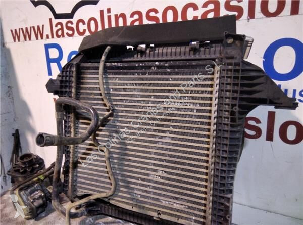 قطع غيار الآليات الثقيلة MAN Radiateur de...