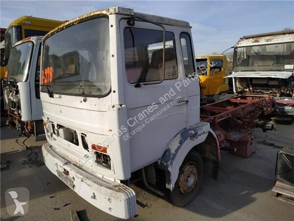 قطع غيار الآليات الثقيلة Renault Commutateur de...