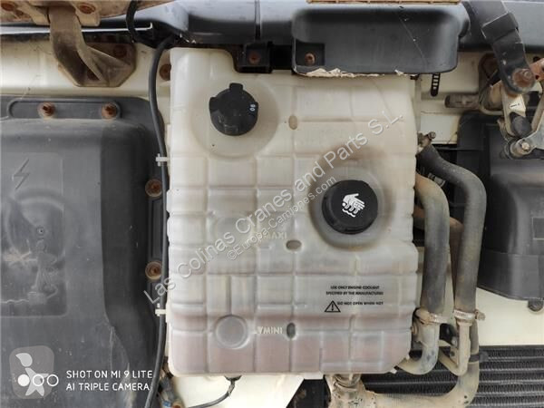 قطع غيار الآليات الثقيلة Renault Réservoir...