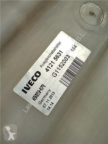 قطع غيار الآليات الثقيلة Iveco Réservoir...