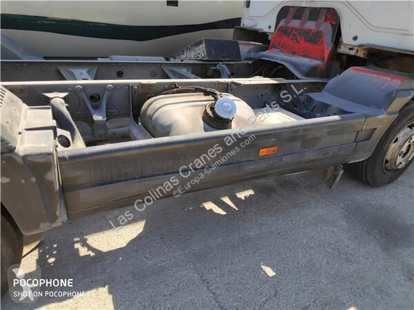 قطع غيار الآليات الثقيلة Mercedes Réservoir de...